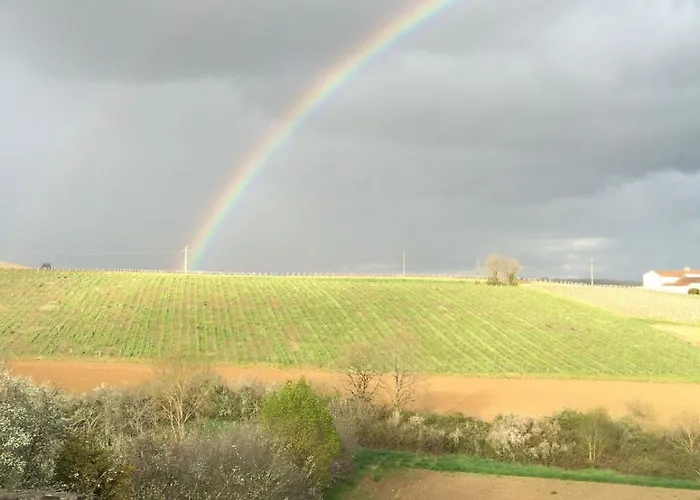 Stone House, Terraced Garden And Pool Prázdninový dům