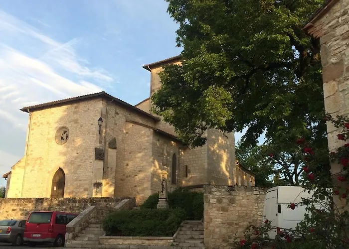 Stone House, Terraced Garden And Pool Prázdninový dům *