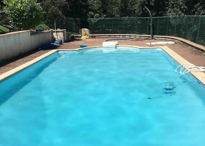 بيت للعطل Stone House, Terraced Garden And Pool *